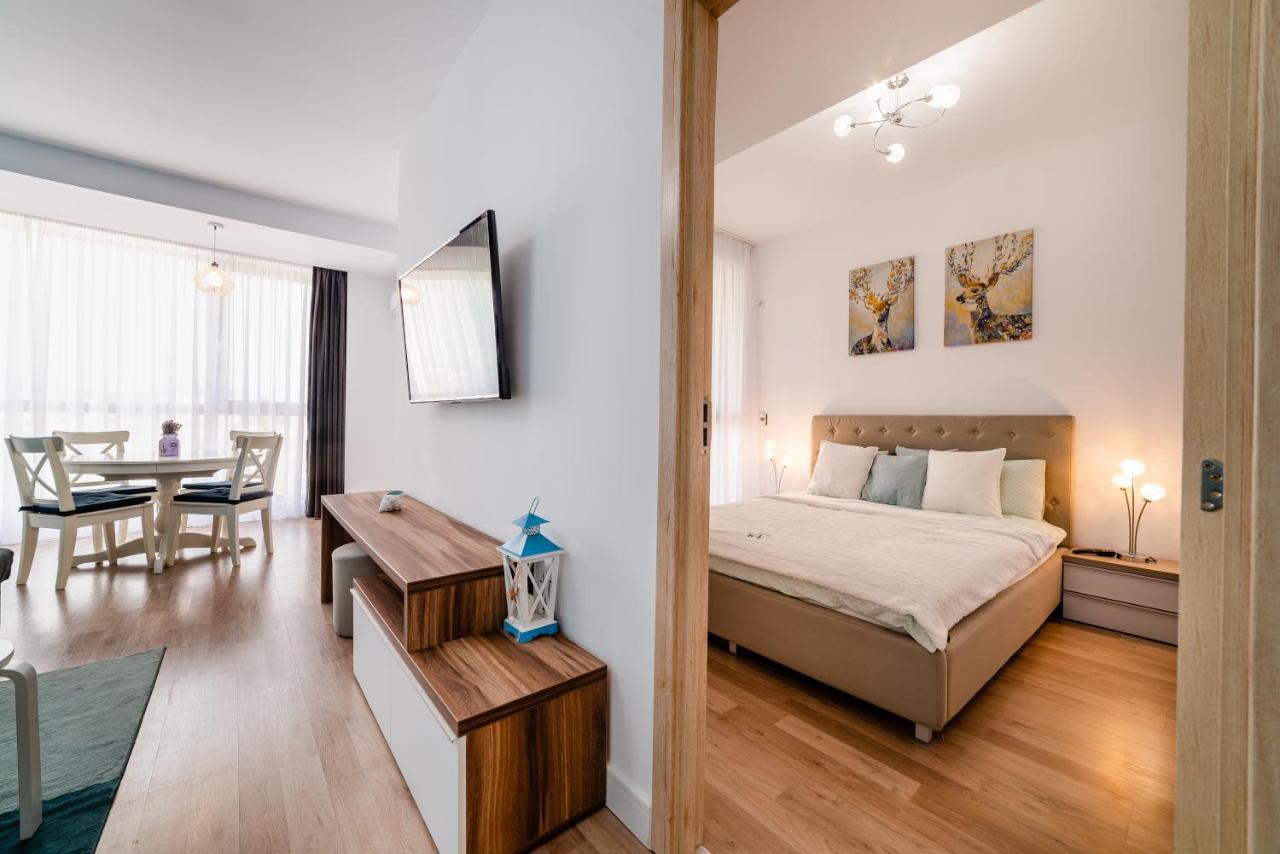 Bliss M&M By Onix Blue Apartment นาโวดาริ ภายนอก รูปภาพ
