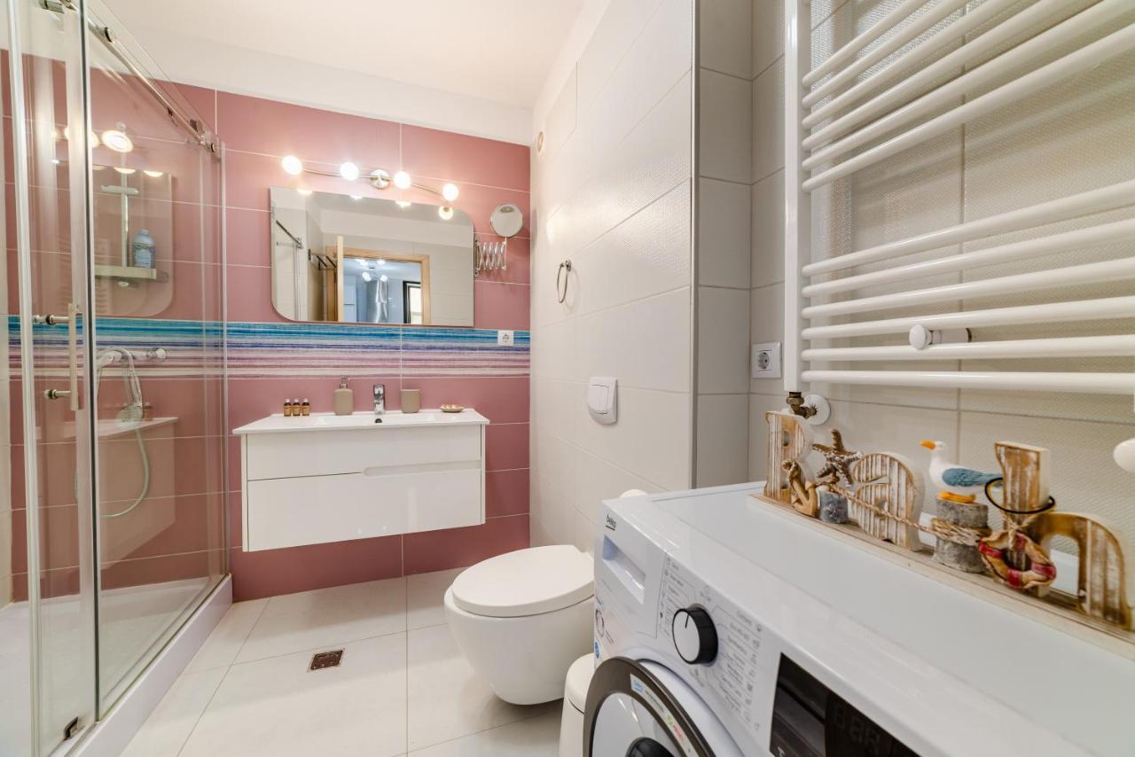 Bliss M&M By Onix Blue Apartment นาโวดาริ ภายนอก รูปภาพ